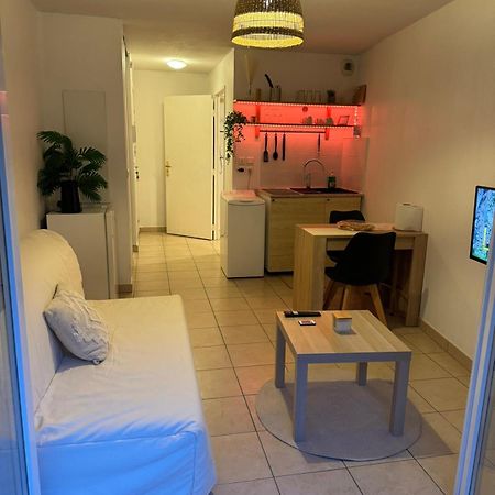 Studio Confortable Avec Vue Nice Eksteriør bilde
